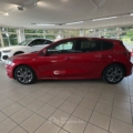 Ford Focus ST-Line 1.0 EcoBoost 2024 Rosso: foto 8 di 20